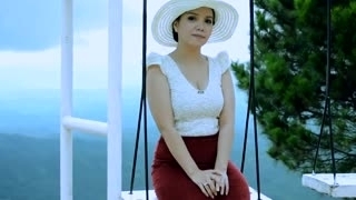 Vùng Lá Me Bay - Dạ Lý Hương