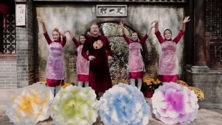 Liên Khúc Nàng Xuân, Hoa Cỏ Mùa Xuân, Như Hoa Mùa Xuân - Cao Ngân (Model), Kyo York